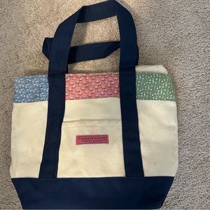 Vineyard vines small tote